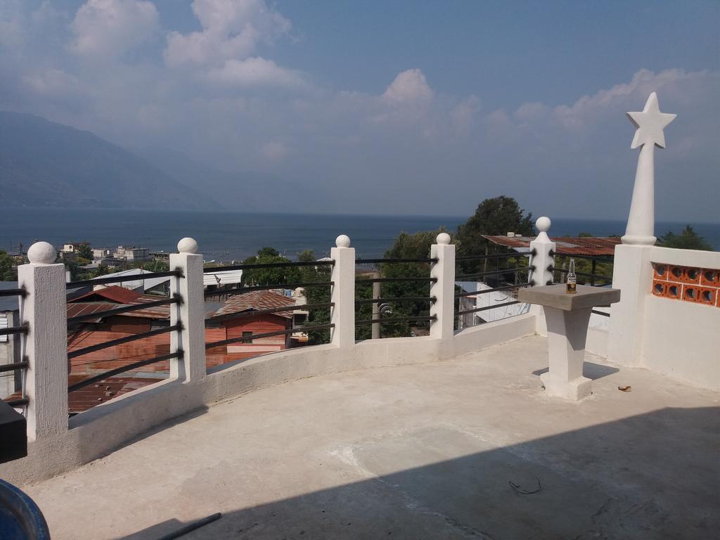 Hotel Don Chema San Pedro La Laguna Exterior photo