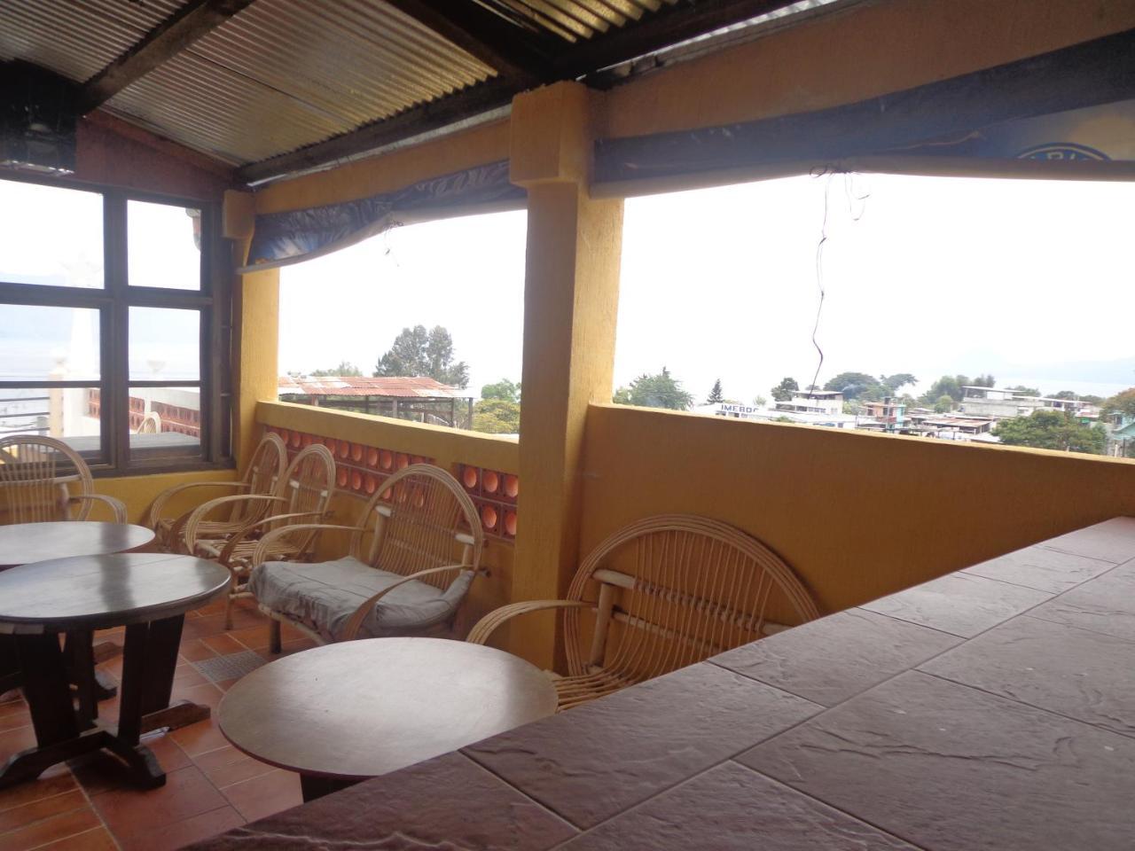 Hotel Don Chema San Pedro La Laguna Exterior photo