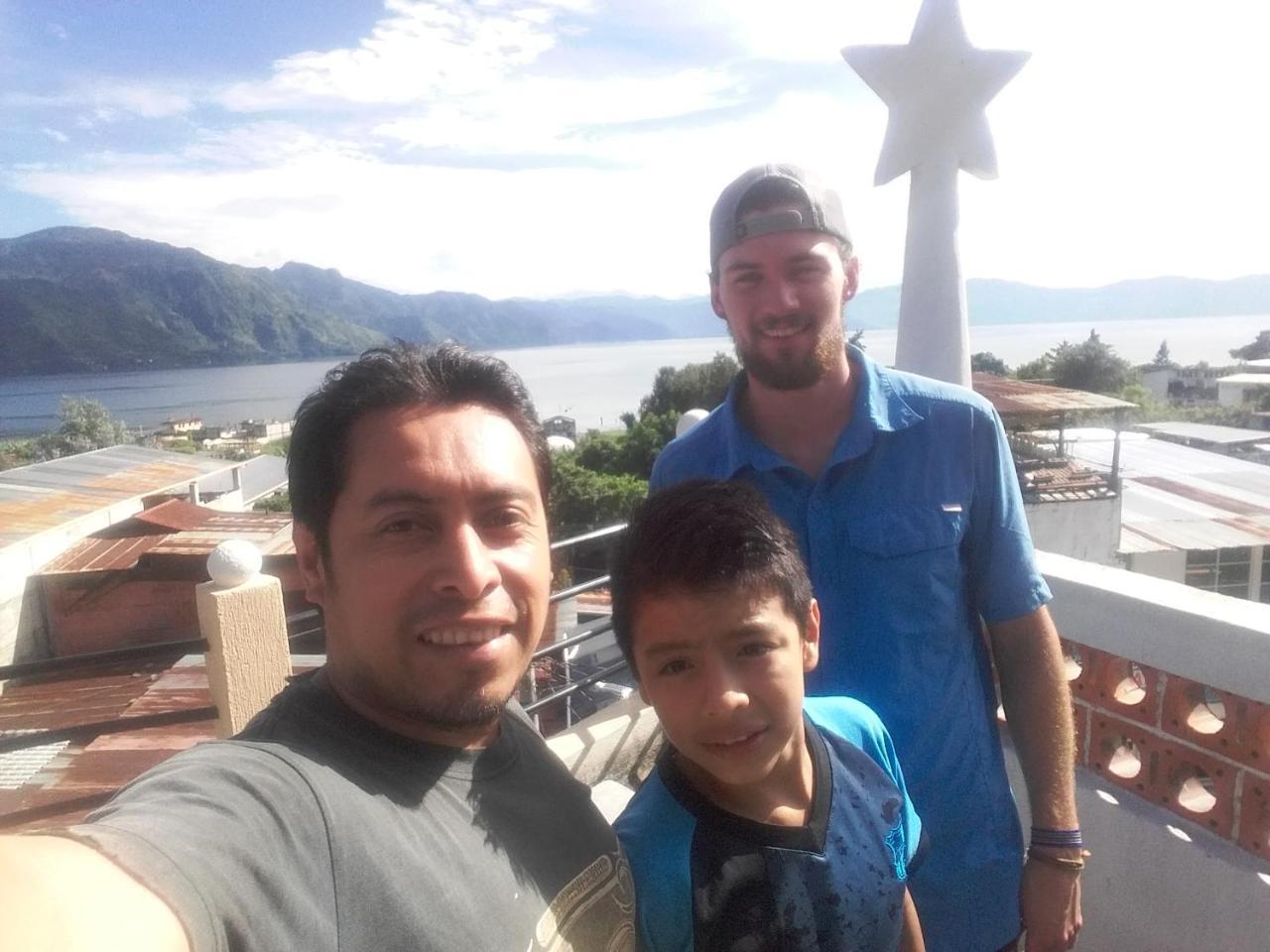 Hotel Don Chema San Pedro La Laguna Exterior photo